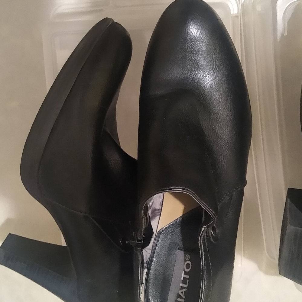 RIALTO Bootie black